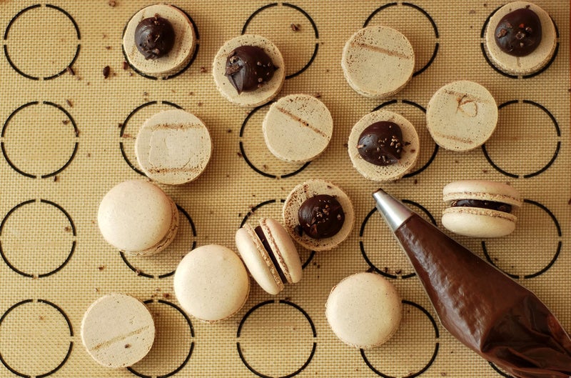 Silpat The Original Perfect Macaron Non-Stick Silicone Baking Mat, 11-5/8" x 16-1/2" - Image 5