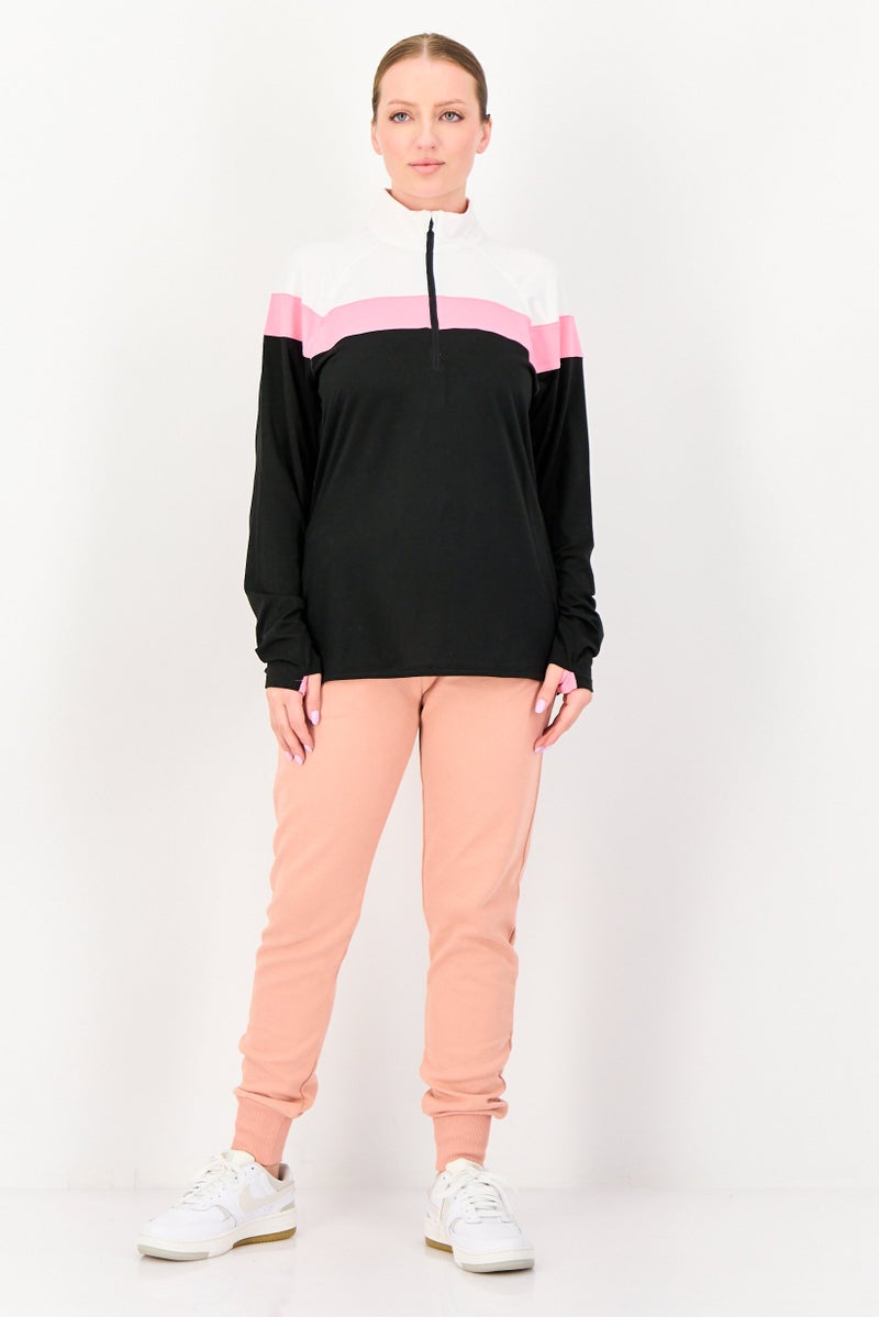 PUMA سويت شيرت رياضي نسائي بأكمام طويلة مناسب في الهواء الطلق، متعدد الألوان - Image 4