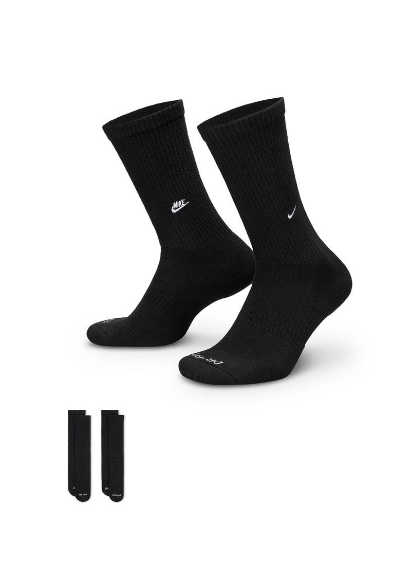 Nike Everyday Cushioned Crew Socks - Image 1