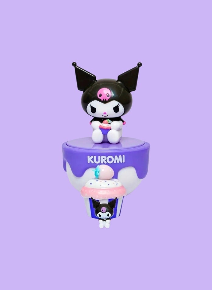 Sanrio تمثال سانريو كورومي القابل للجمع - لعبة صغيرة بتصميم كعكة كب كيك بنفسجية، ديكور مكتبي صغير، تمثال شخصية أنمي، هدية كاواي لمحبي كورومي، مفاجأة كعكة الفراولة، 9 سم - Image 5