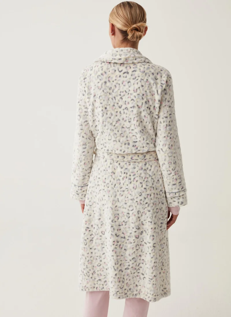 او في اس Ovs Long Dressing Gown With Animal Print Pattern