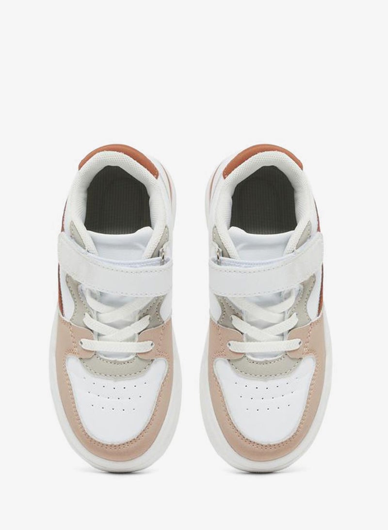 ستايلي اكتيف حذاء رياضي منخفض بألوان متداخلة وإغلاق بشريط لاصق - Image 5