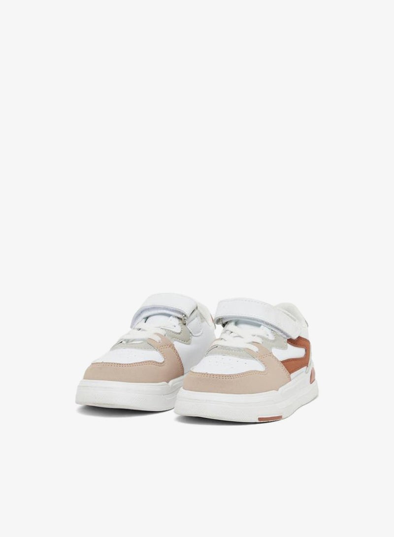 ستايلي اكتيف حذاء رياضي منخفض بألوان متداخلة وإغلاق بشريط لاصق - Image 2