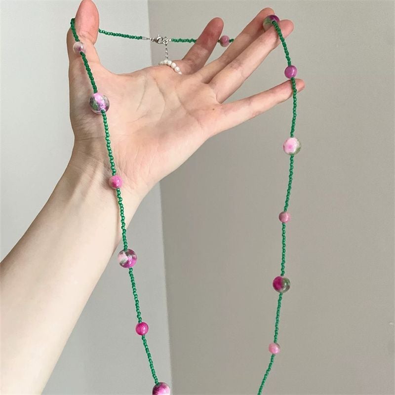 Vintage Green Crystal Resin Beaded Necklace - Image 4