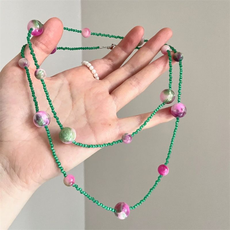 Vintage Green Crystal Resin Beaded Necklace - Image 2