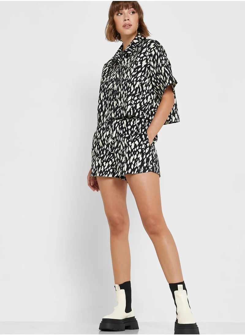 TOPSHOP Printed Button Detail Shirt