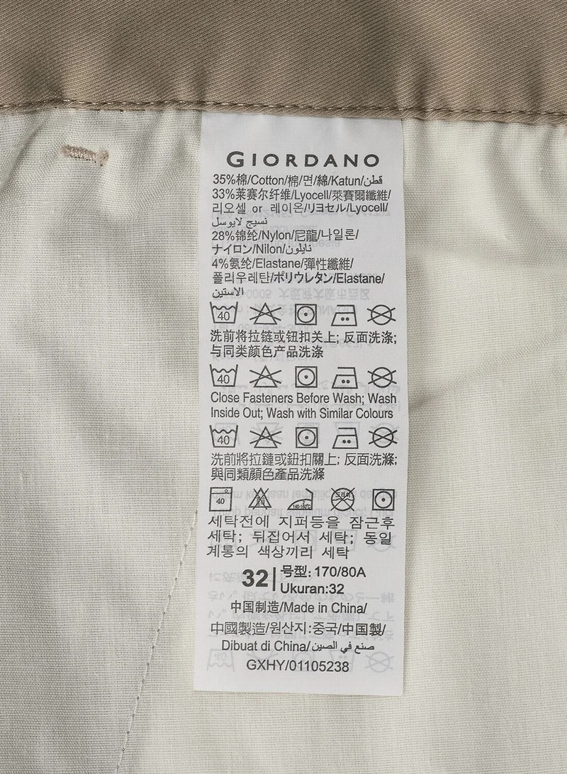 GIORDANO Men’s Slim Fit Stretch Twill Bermuda Shorts | Low Rise with Elastic Waist