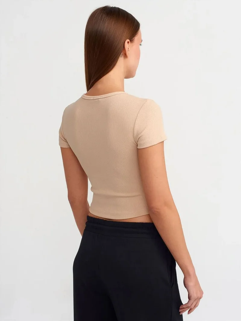 ديلفين Dilvin Women's Cropped Slim-fit Crew Neck T-shirt