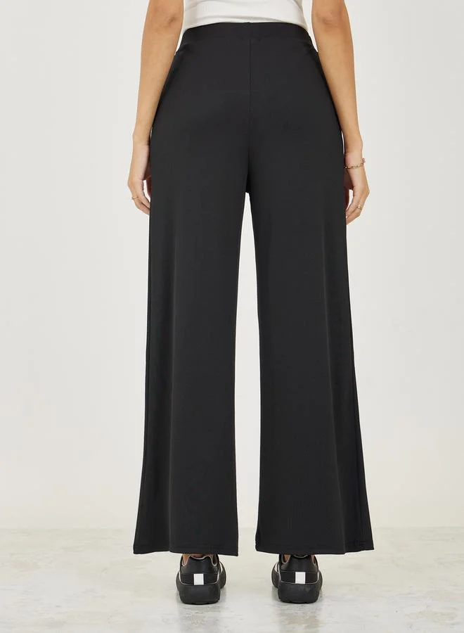 ستايلي Ribbed Relaxed Fit Pants with Elastic Waistband