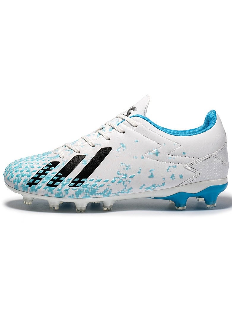 KUYING New Low Top Anti slip Football Shoes  - Image 1