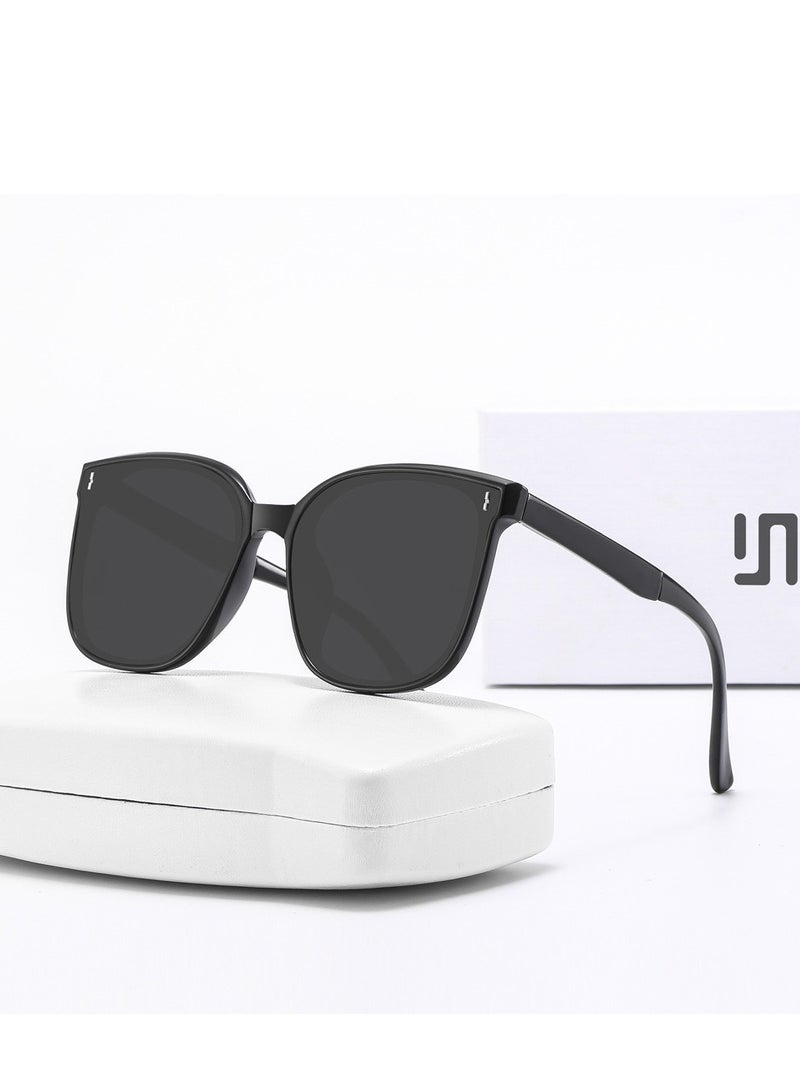 Generic Unisex Foldable Sunglasses – 2025 New High-End Ultra-Light Sun Protection, UV Protection, Polarized Sunglasses, Foldable and Portable Sun Visor, UV400 Protective Lenses, Stylish Shades for Summer Travel - Image 2