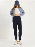 بيانكو لوتشي الأزرق الداكن