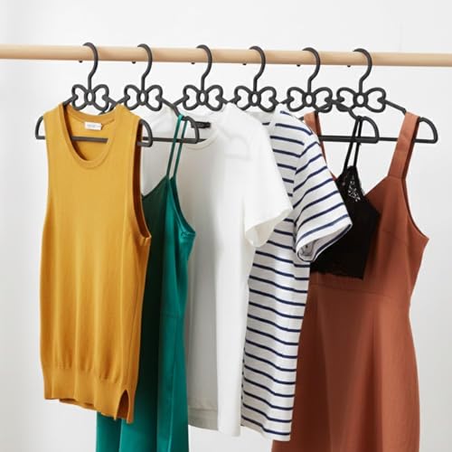 GROFFY 20 Pcs Premium Plastic Clothes Hangers for Hanging Clothes, Hangers for Clothes Hanging,Hangers for Clothes in Wardrobe (Black, Pack of 20) - Image 3