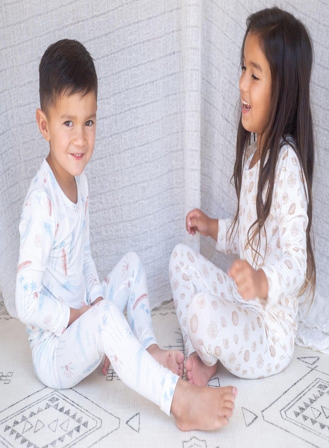 Shwally Two-Piece Pajama Sets in Organic Bamboo - Featuring 11 Signature Prints (US, Age, 4 Years, Surf) - Image 3