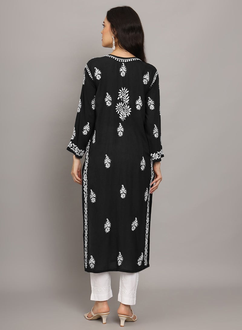 Alaya Women Chikankari Hand Embroidered Modal Kurta -AL4042 - Image 2