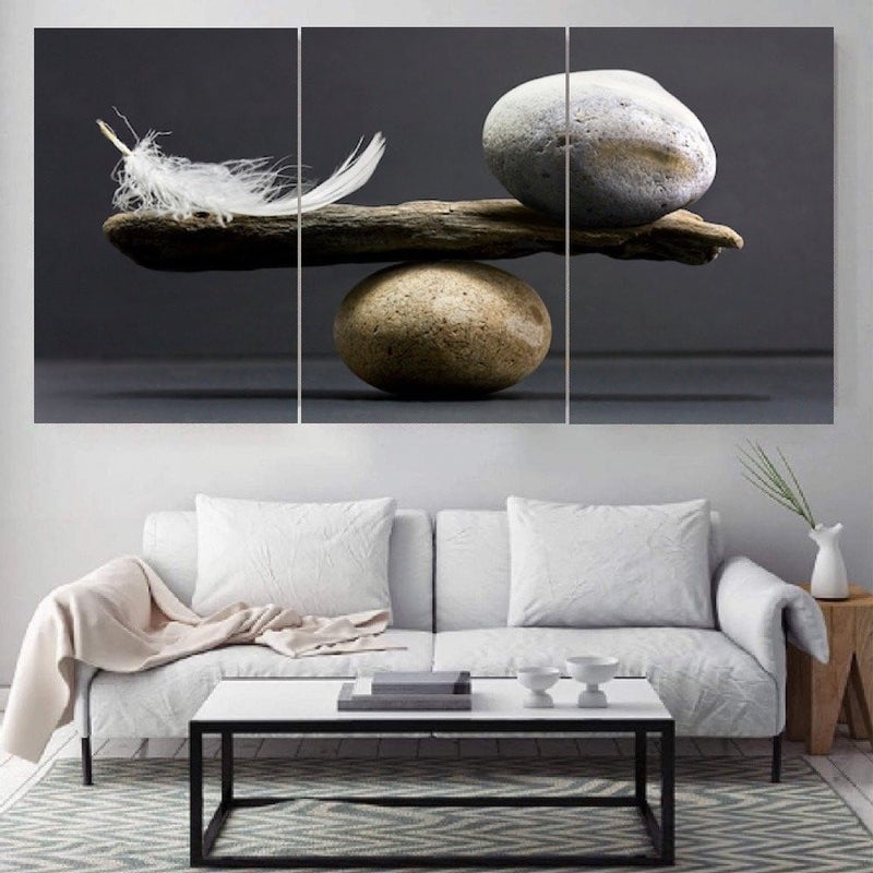 ماركتنا ثلاث لوحات قماشية مودرن بتصميم ريشة و صخرة مع برواز مجوف مقاس (120×60) ثلاث قطع - Image 1