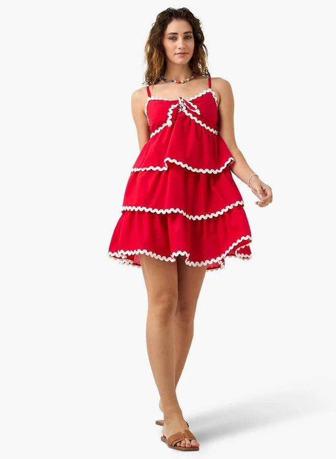 سبلاش فيڤ Tiered Dress with Contrast Trim and Spaghetti Straps