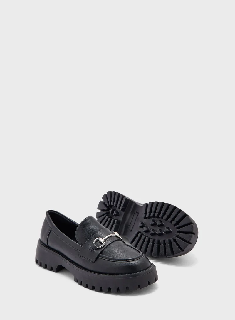 CALL IT SPRING Cluelesss Flat Shoes