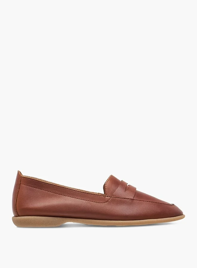Celeste Women's Cutout Detail Slip-On Loafers