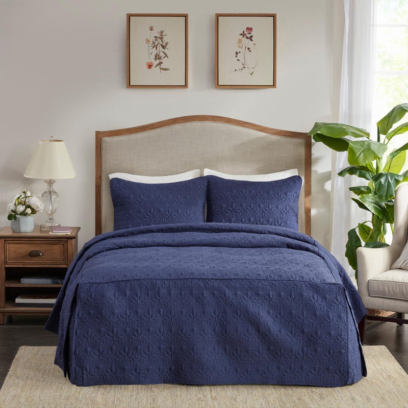 madison park Madison Park Quebec Split Corner Quilted Bedspread Classic Traditional Design All Season Lightweight Bedding Set Matching Shams Queen 60 x 80  24D Damask Quilted Navy 3 Piece 