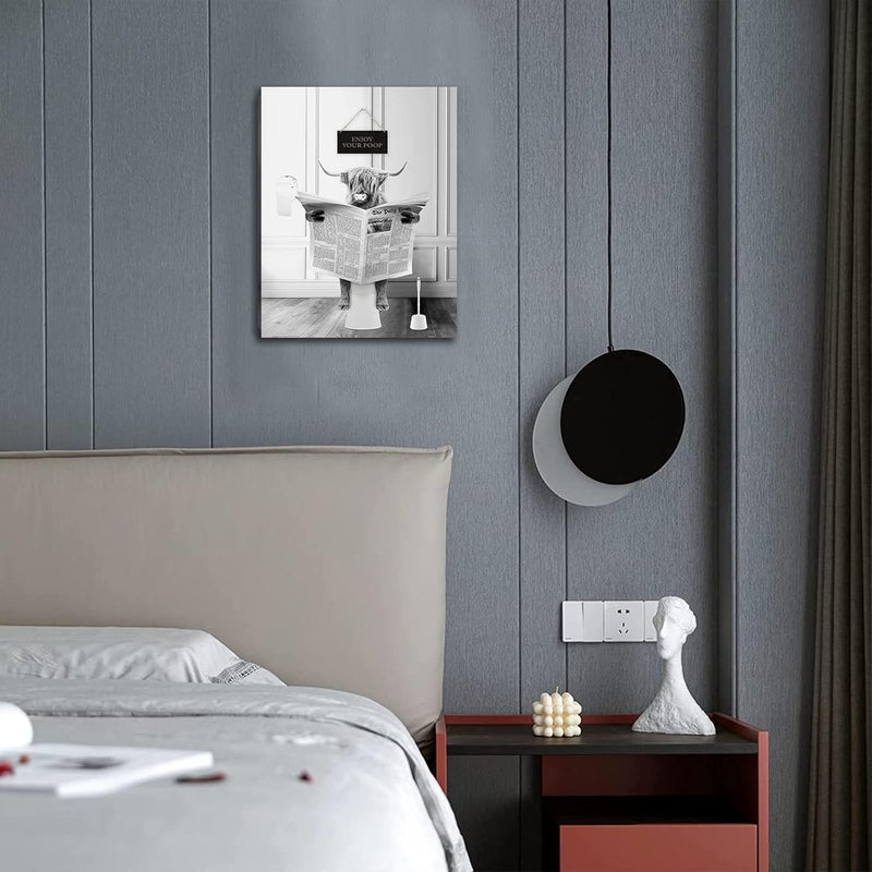KBKBART Funny Highland Cow Wall Art in Bathtub, Black and White Canvas Cow In Bathroom Picture, Humor Animals Bathroom Artwork Prints Rustic Farmhouse Style Wall Decor Ready To Hang for Living Room, Bathroom - Image 4