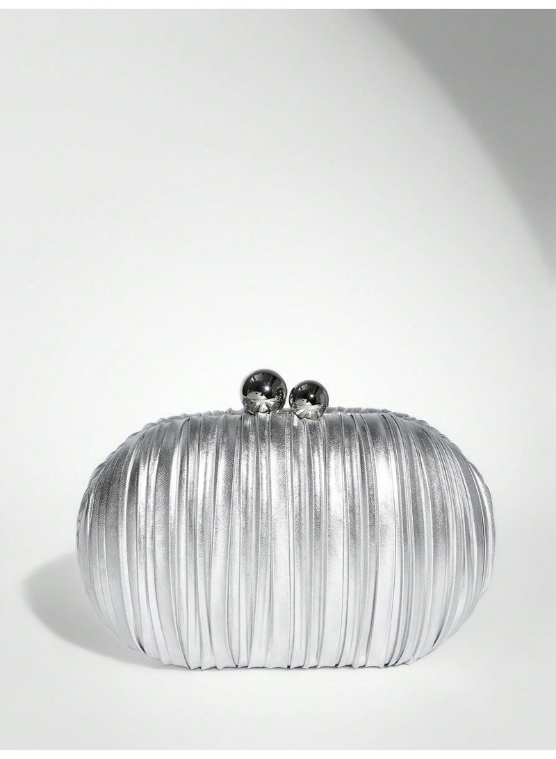 Women’s Evening Bag In Silver Color With Modern Elegant Design - Image 2