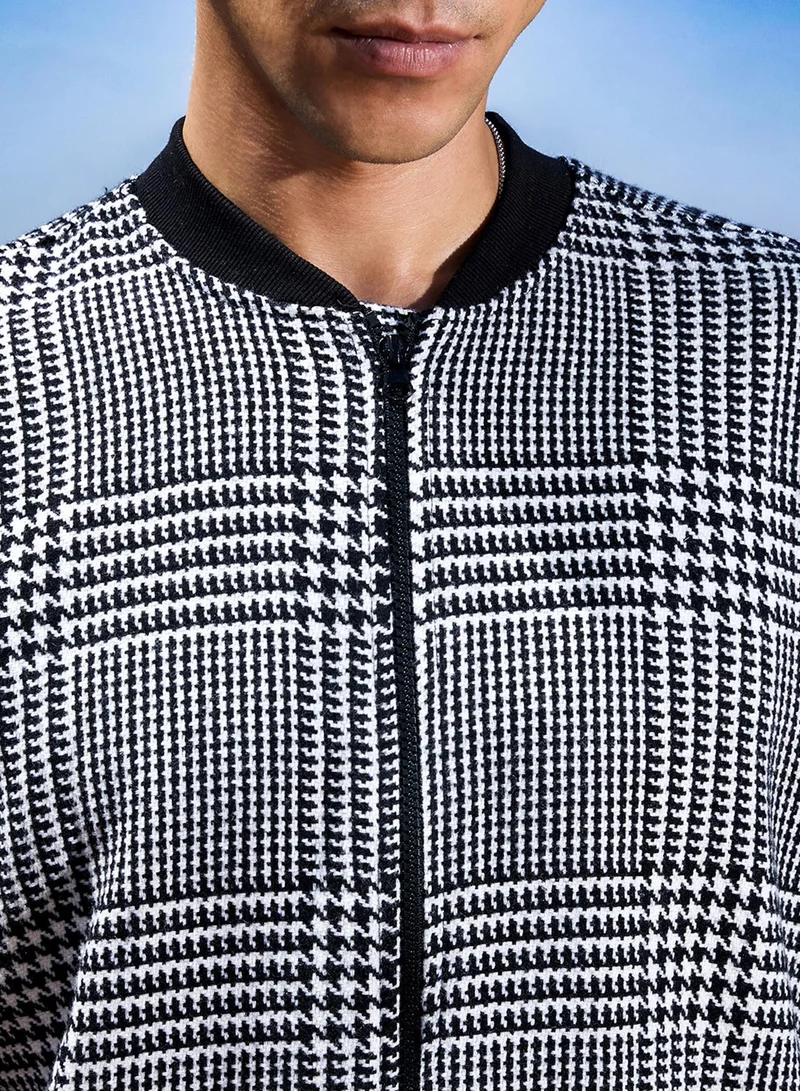 Campus Sutra Men's Black & White Zip-Front Houndstooth Jacket
