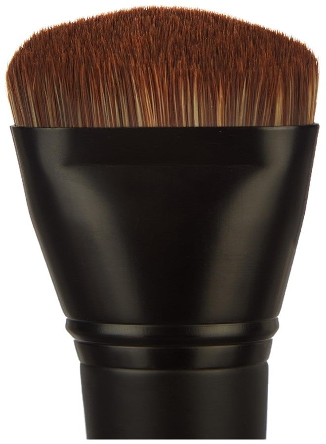INSIGHT Foundation Brush IF 740 | Cream foundation applicator -1N - Image 2