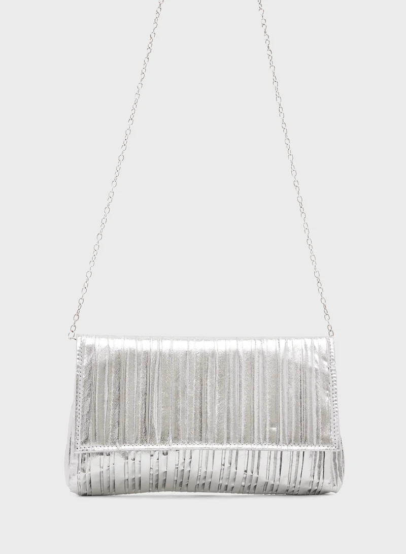 ايلا ليمتد اديشن clutches