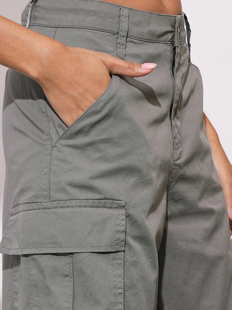 globus Women Dark Grey Cotton Mid-Rise Cargo Style Wide Leg Trousers