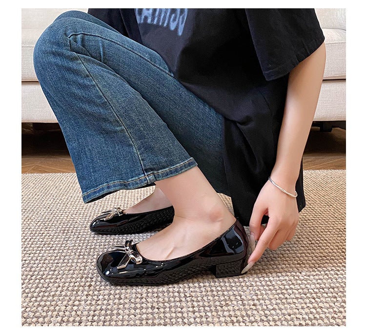 Women's Square Toe Chunky Low Heel French Mary Jane Patent Leather Slip-On Shoes for Commute, Large Sizes - Image 4