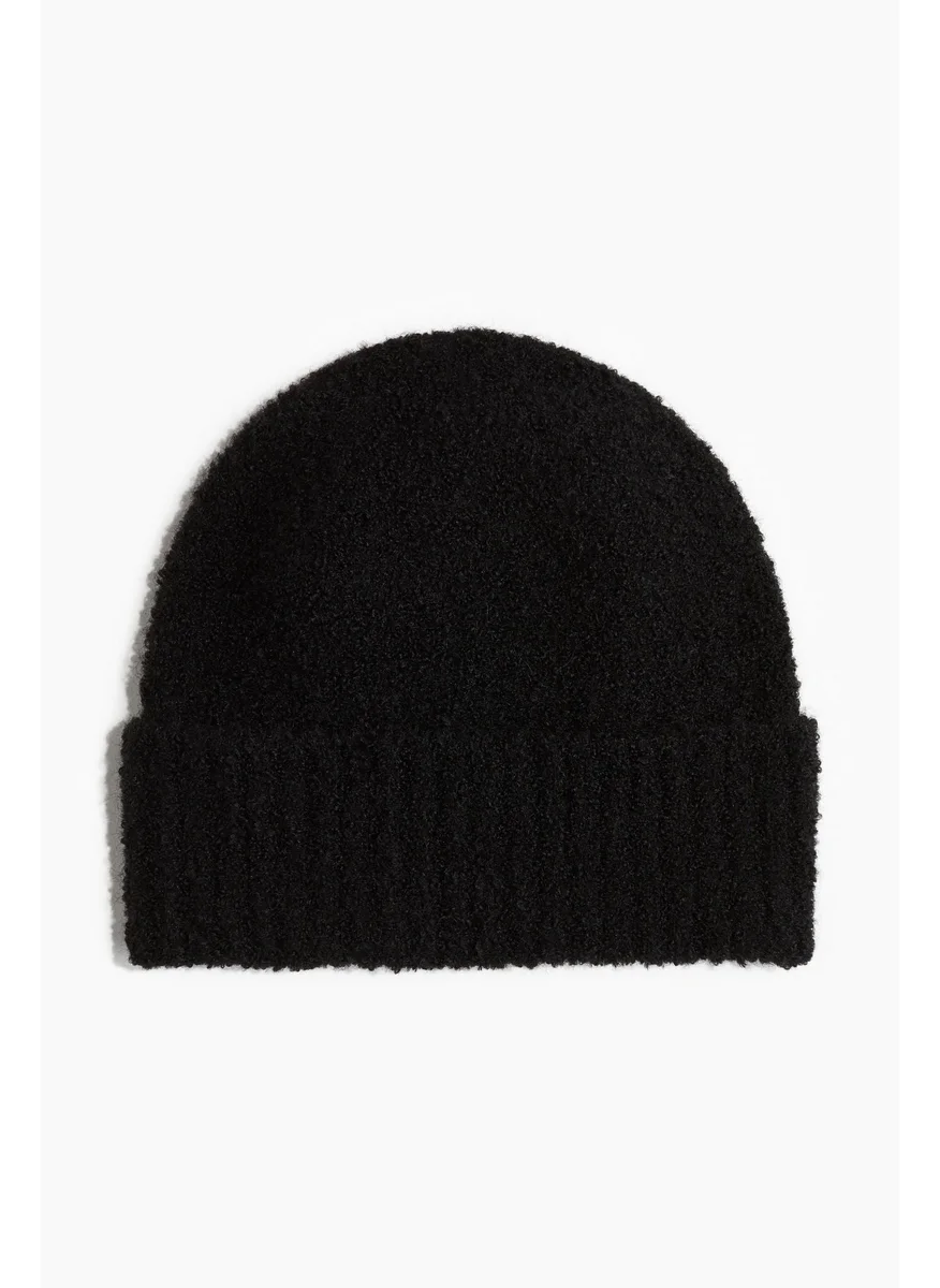 اتش اند ام Fluffy Beanie