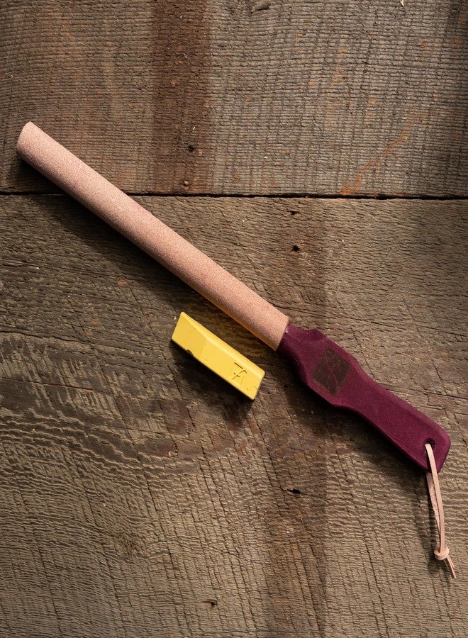 FLEXCUT PW17 Flexcut Hook Strop, Leather Sharpening Strop - Image 3
