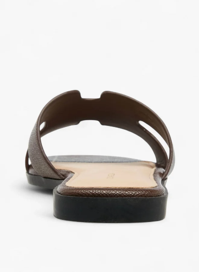 فلورا بيلا من شو إكسبرس Solid Slip-On Flat Sandals