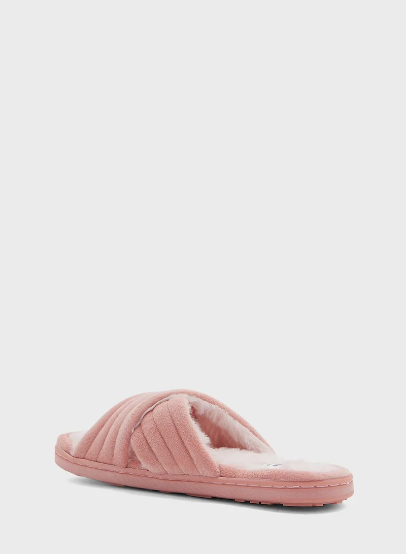 women'secret Crossover Straps Bedroom Slippers