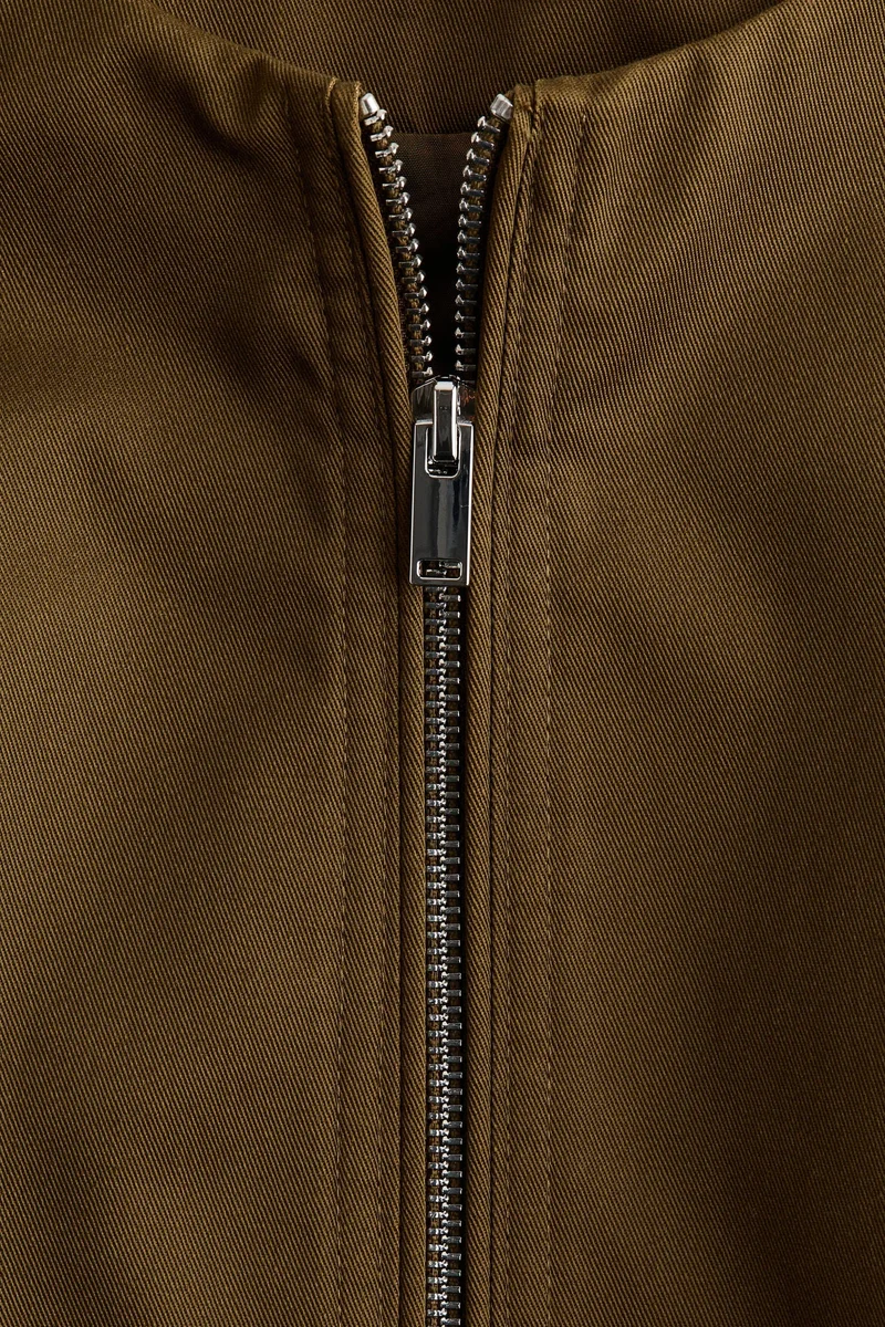 اتش اند ام جيليه من التويل