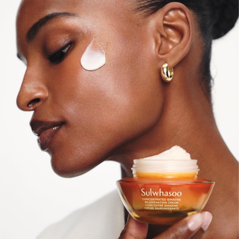 Sulwhasoo Concentrated Ginseng Rejuvenating Cream Mini â€“Visibly Plump Skin & Wrinkles | Anti-Aging Deep Hydration Moisturizer with Korean Ginseng Actives, Ginseng Peptide & Vitamin C | Korean Skincare - Image 4