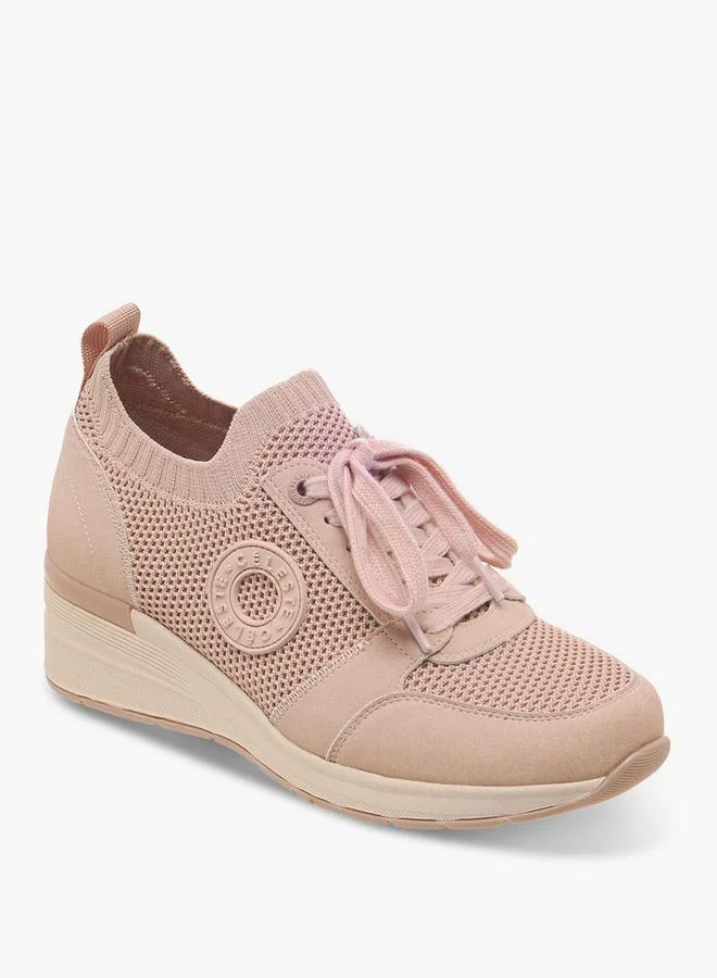 سيليست Women Lace-Up Sneakers