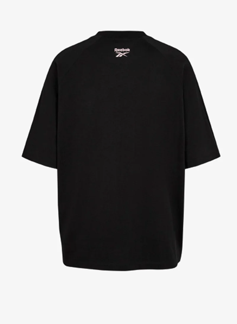 Reebok Identity Large Logo T-Shirt
