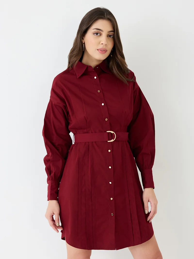 globus Globus Women Maroon Collared Neck Cuffed Sleeves Solid Pleated Mini Workwear Shirt Dress With D-Ring Belt