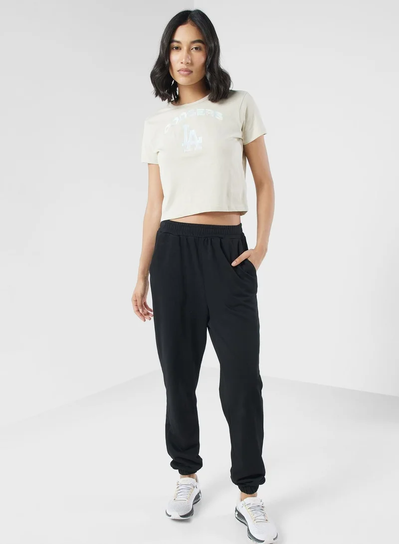 Fanatics  Y2K Los Angeles Dodgers Cropped T-Shirt for Women | Best Price UAE