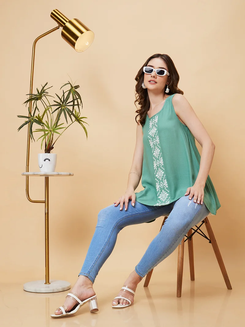globus Women Embroidered Sleeveless Tunic