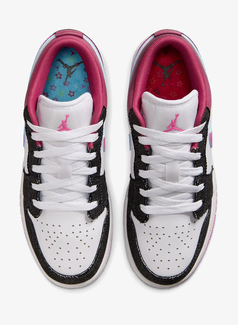 Jordan OFF NOIR/DESERT PINK-WHITE-DESERT PINK-BALTIC BLUE Youth Air Jordan 1 Low Se Fem Gg for Women | Best Price UAE
