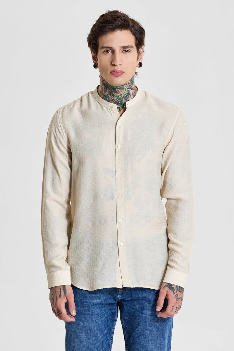 سنيتش قميص بيج سادة بقصة ضيقة