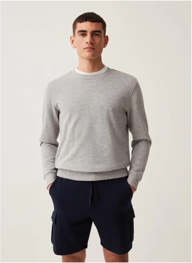 او في اس Grand&Hills plush cargo Bermuda joggers
