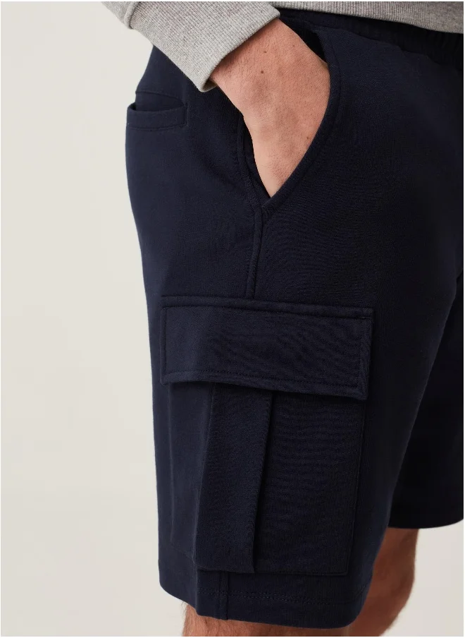 او في اس Grand&Hills plush cargo Bermuda joggers