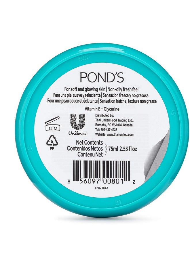 Pond's Pond's Light Moisturizer Cream, For Soft and Glowing Skin, Vitamin E, 3-Pack of 2.53 Fl Oz Each  - Image 3
