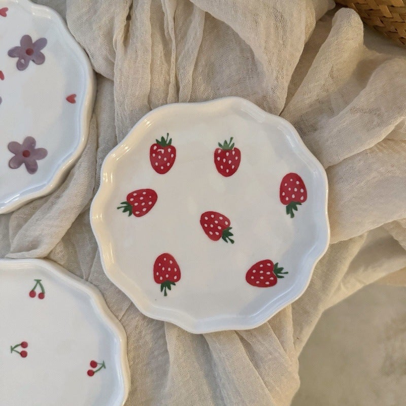 French Retro Ins Style Hand-Pinched Ceramic Coffee Cup And Saucer Hand-Painted Cup And Saucer Afternoon Tea Dessert Saucer Export Cup And Saucer - Image 1
