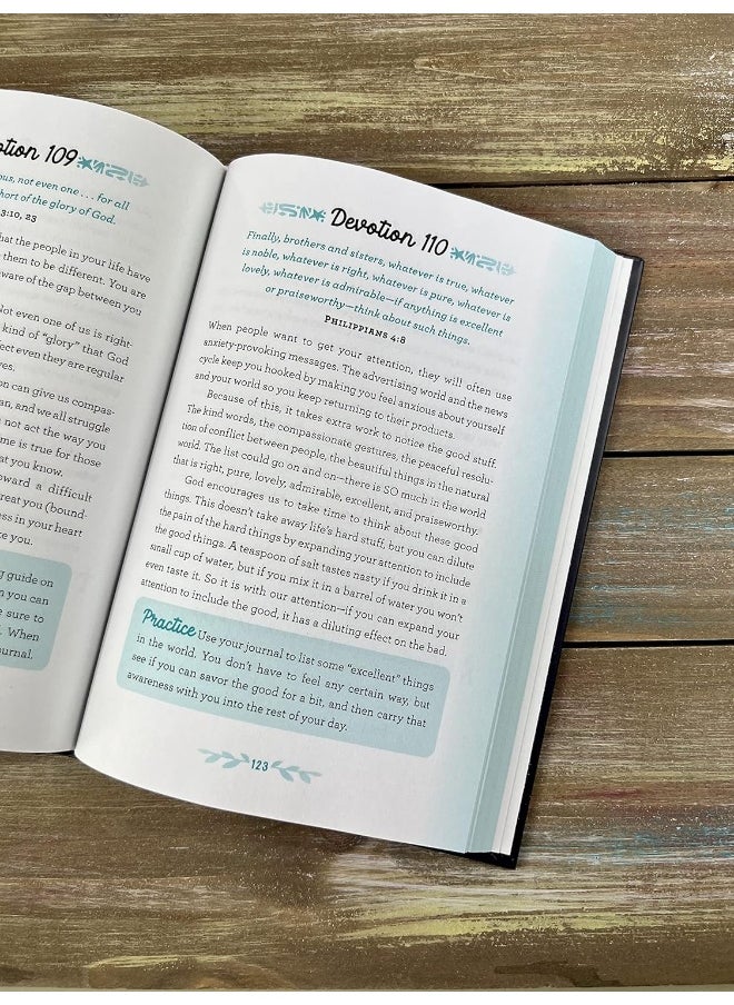 A Mindful Moment: 5-Minute Meditations and Devotions