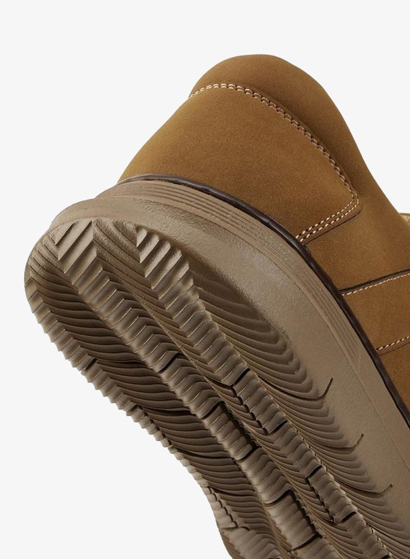 لو كونفورت أحذية رياضية رجالية مريحة برباط - Image 5